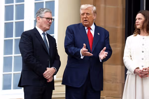 ترامپ: مهلت ۵۰ روزه به روسیه برای پایان جنگ اوکراین را به ۱۰ تا ۱۲ روز کاهش می‌دهم