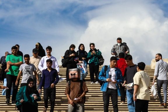 Crowds visiting Tehran's international book fair, May 10, 2025