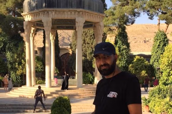 قدیانی و محمودیان: خامنه‌ای رهبر گروه تبهکاری است که می‌کشد تا حکومت کند