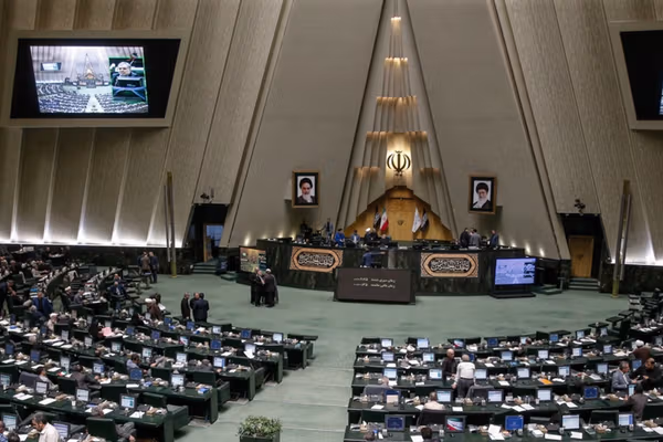 Iranian lawmakers back new Defense Council to speed wartime command