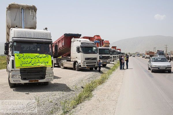 Dozens arrested as Iran truckers’ strike enters third week