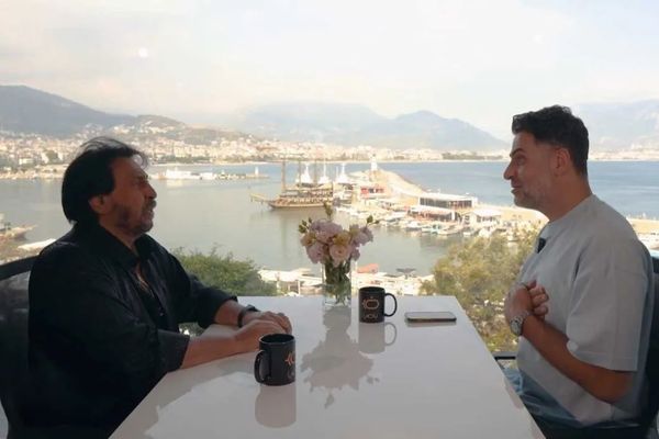 بازی دوگانه جمهوری اسلامی با هنرمندان مهاجر