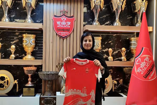 مریم آزمون، سرمربی تیم فوتبال زنان پرسپولیس شد