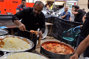 تداوم هزینه‌های حکومتی برای اربعین؛ توزیع بیش از ۱۵۰۰ تن گوشت، برنج و شکر بین موکب‌داران