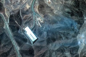 مقامات اسرائیلی:ذخایر اورانیوم غنی شده ایران در فردو و اصفهان پس از حمله غیرقابل دسترس شده