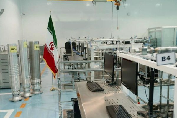 الخارجية الإيرانية: كل خطة تضمن "حق التخصيب في طهران" قابلة للنقاش ضمن المفاوضات النووية 